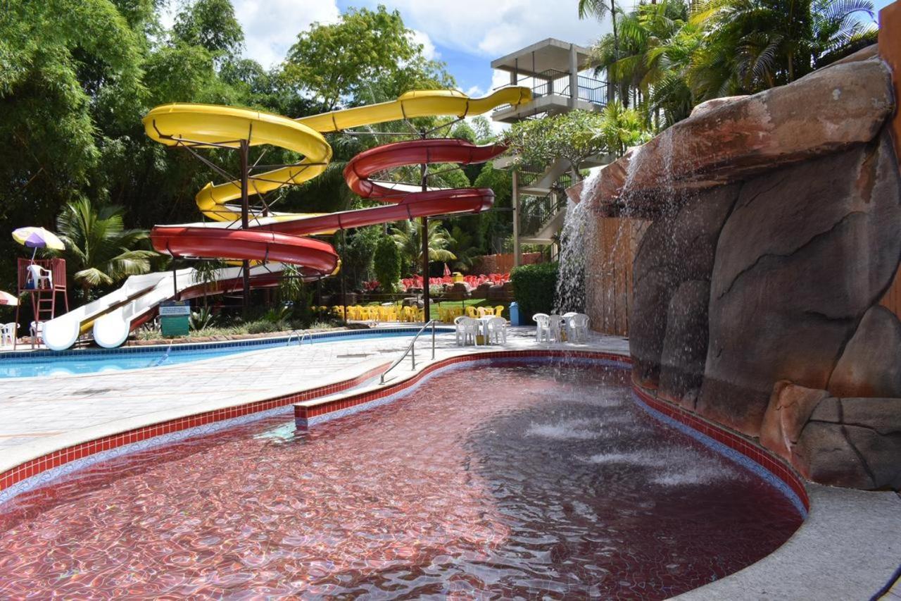 Apartamento Golden Dolphin Grande Hotel - Achei Férias Caldas Novas Exterior foto